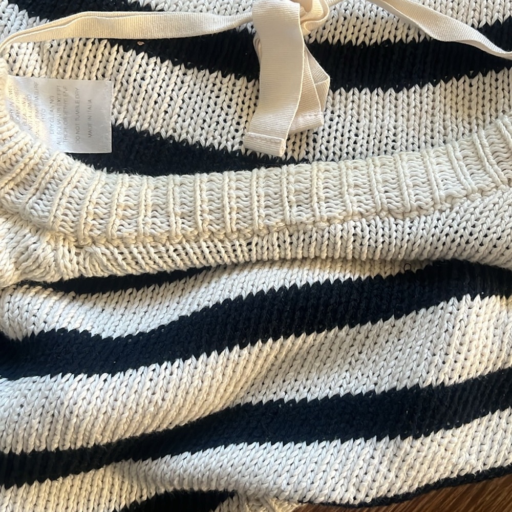 ISABEL MARANT CROP SWEATER - must sell! - Picture 10 of 10